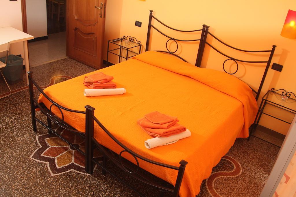 Bed & Breakfast La Rosa Dei Venti Genoa Room photo